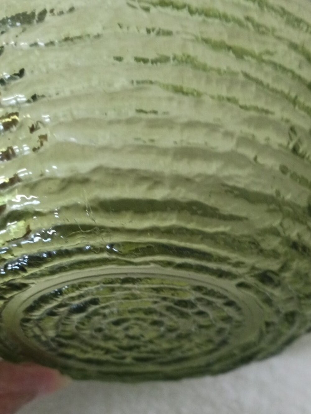Set of 4 Green Textured Glass Bowls by - Picture 3 of 3